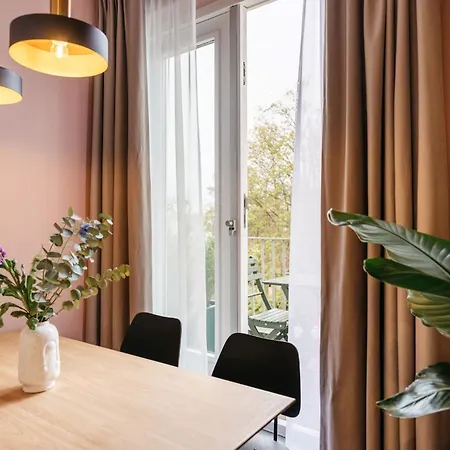 Aparthotel Yays Willemspark By Numa